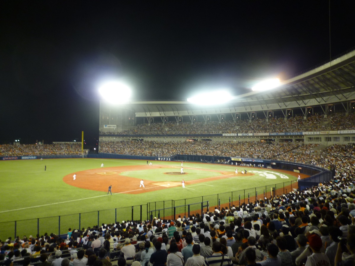 阪神 vs DeNA チケット 2025年5月28日(水)　子園　大人3枚ライト 2025年5月28日 阪神タイガースvs.横浜DeNAベイスターズ - プロ