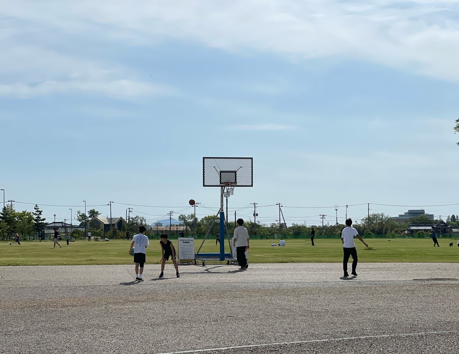 バスケットゴールの冬期間利用休止のお知らせ《11月30日から》｜公園